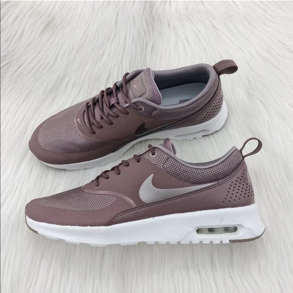 air max thea smokey mauve